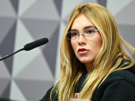 Virgínia Fonseca afirma à CPI das Bets que não obtém lucro com perdas de seguidores em apostas