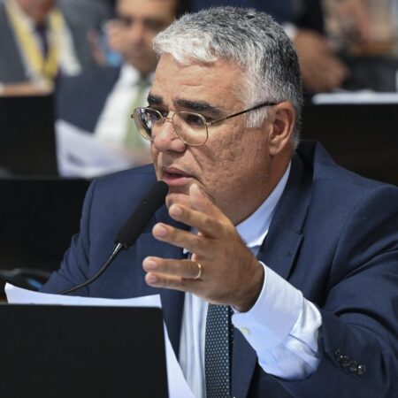 Girão aciona TCU contra proposta da Caixa para operar bets