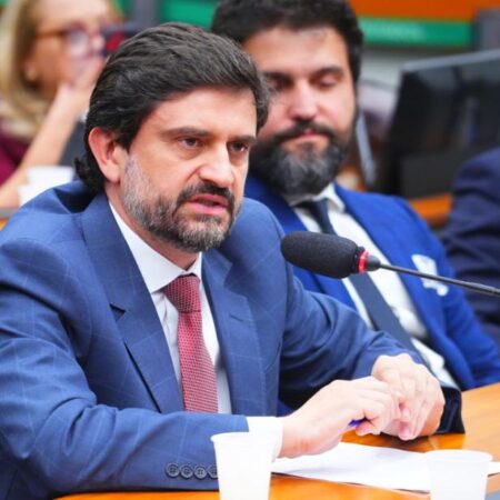 Falta de regulação no governo Bolsonaro impulsionou o mercado de apostas, afirma secretário