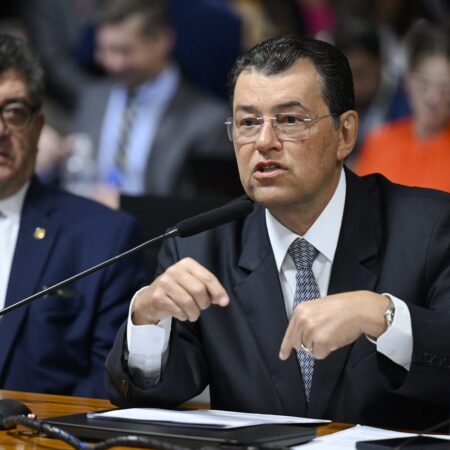 CAE adia votação para taxar bets e fintechs para 2 de dezembro