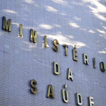 Ministério da Saúde lança guia para orientar tratamento de pessoas com problemas relacionados a apostas